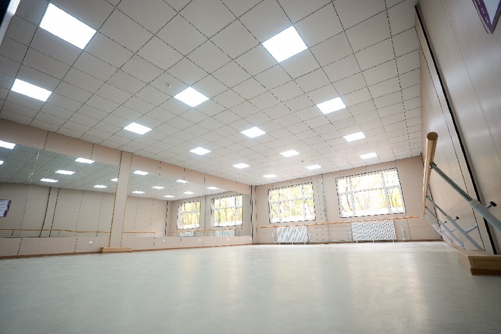 天津市弘博职业学校-舞蹈教室